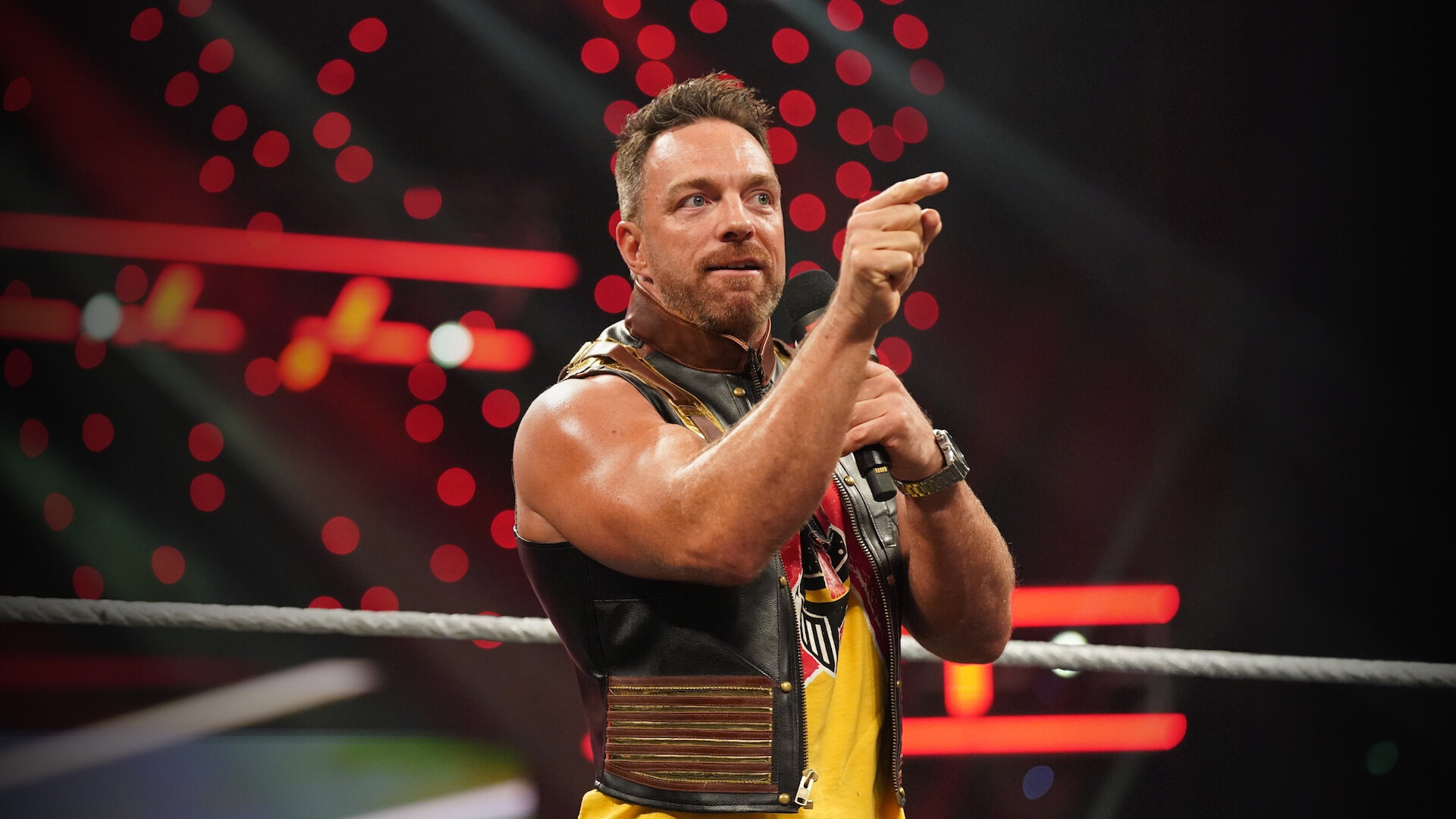 Raw 2025: Season 33 Episode 31